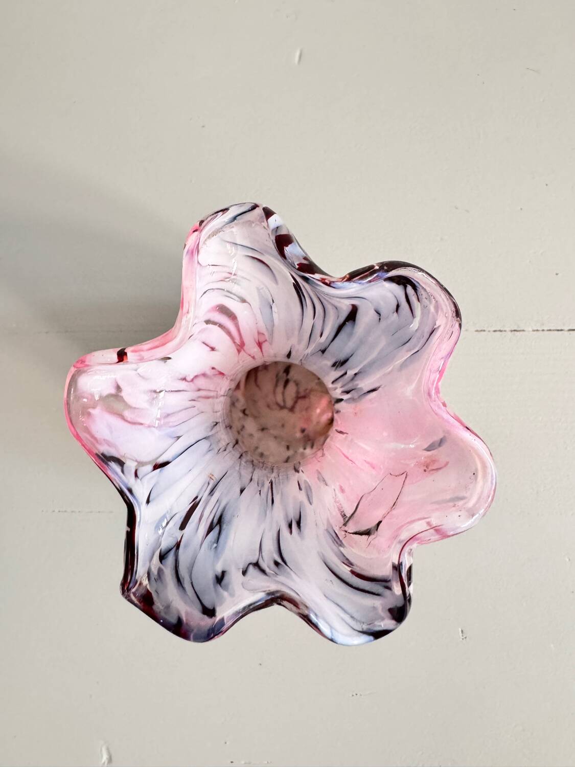 Art Nouveau soliflore vase in Clichy glass