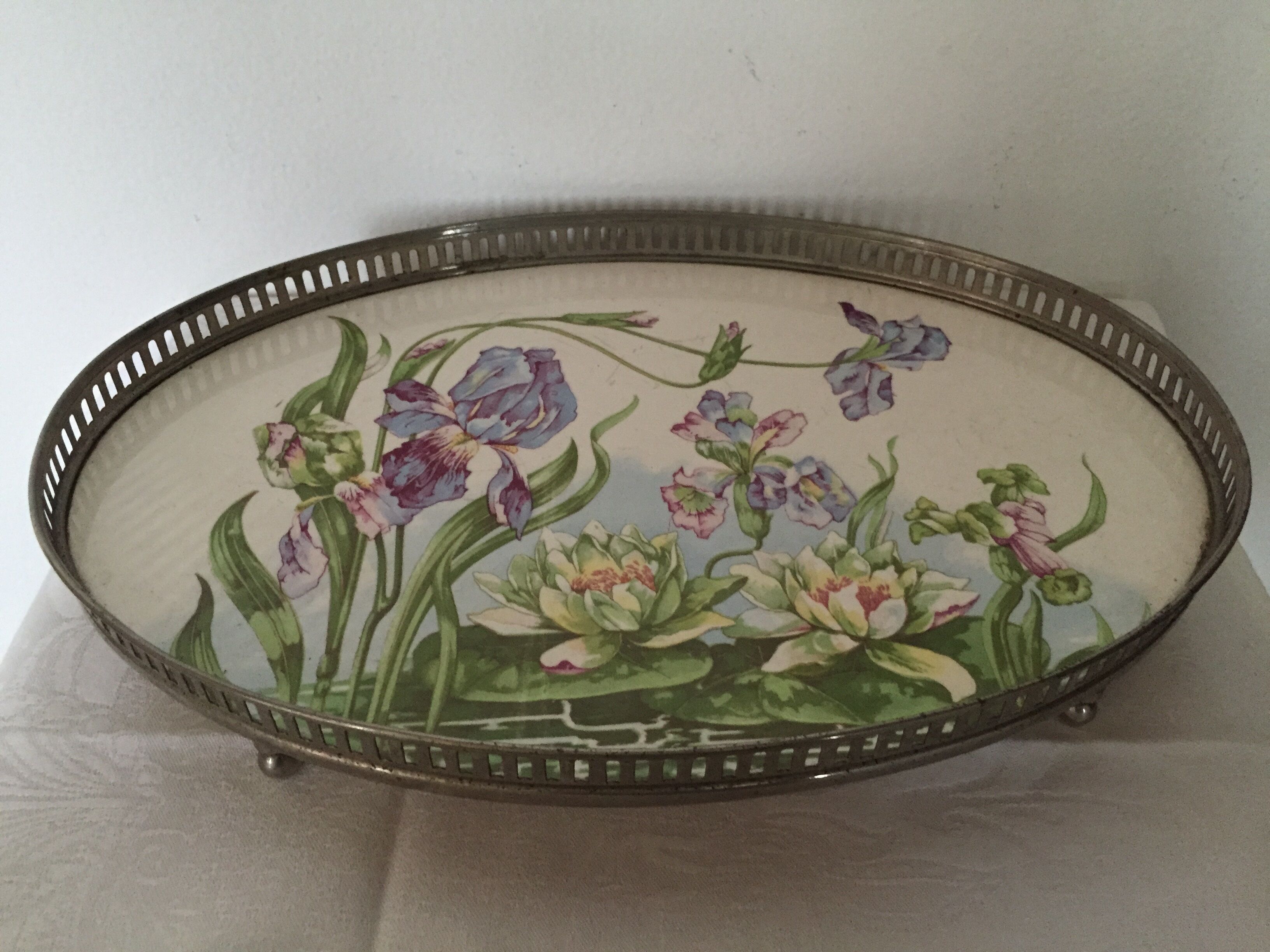 Ceramic tray