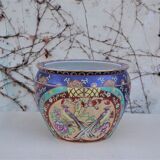 Hand-painted Chinese vase with gilded decorations, 1950