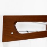 Porte-manteau en teck et acier par Børge Mogensen pour Søborg Møbler (Danemark, années 1960).