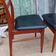 Chaises scandinaves, pied compas, skaï