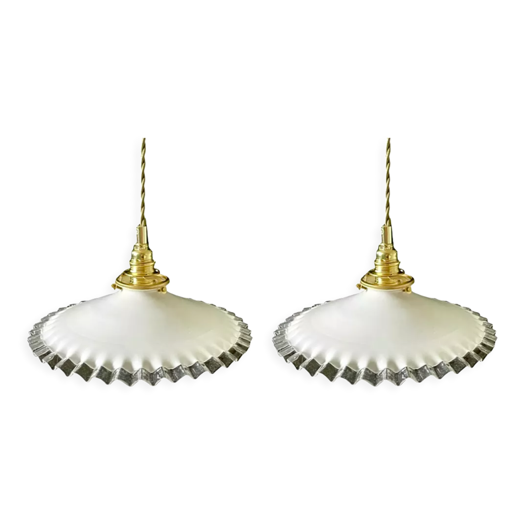 Set of two white opaline suspensions