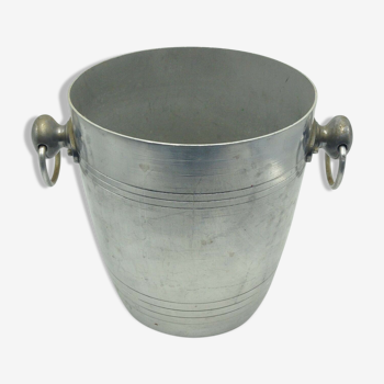 Aluminium champagne ice bucket marks Saint Eloi on the reverse