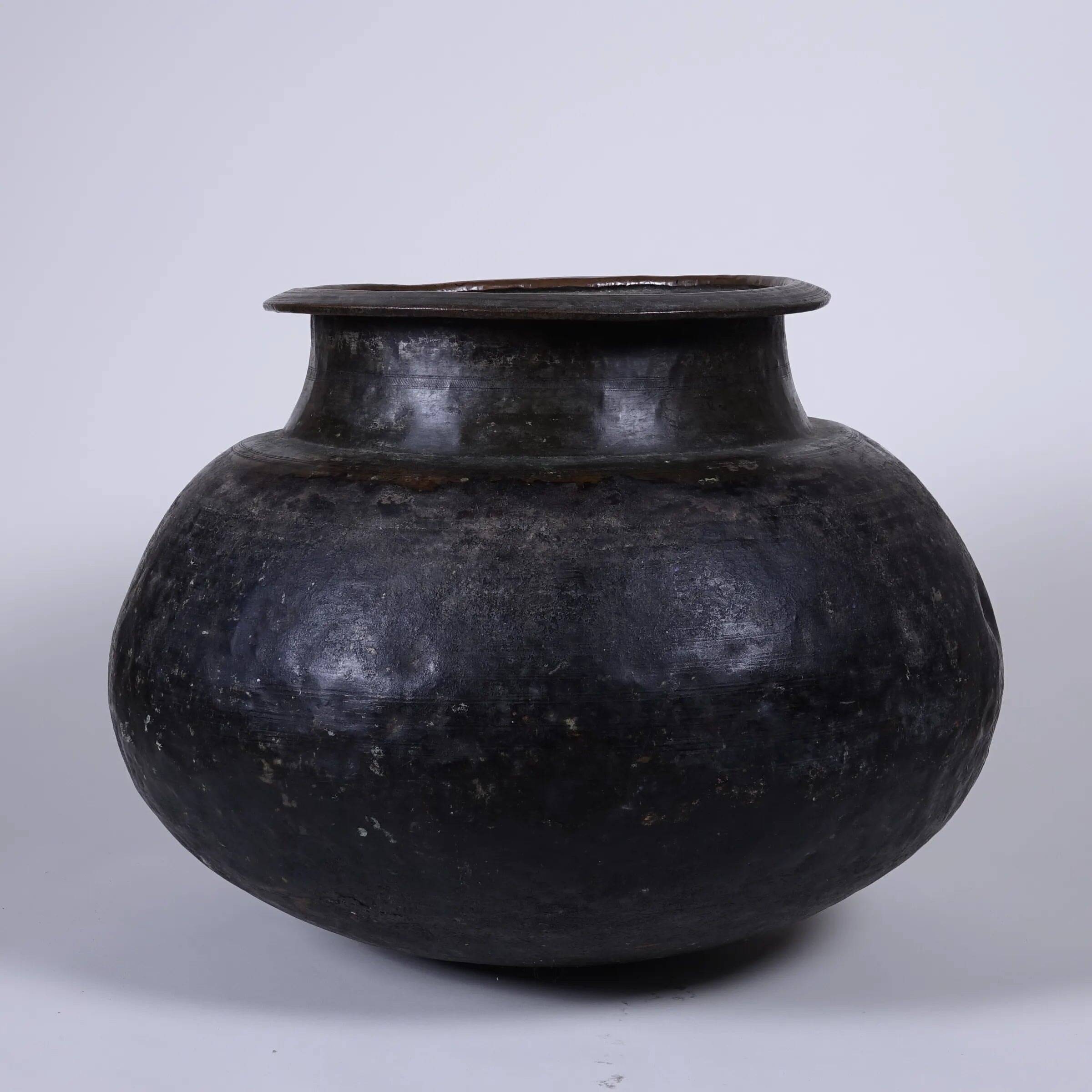 Tambe - Large patinated copper temple jar