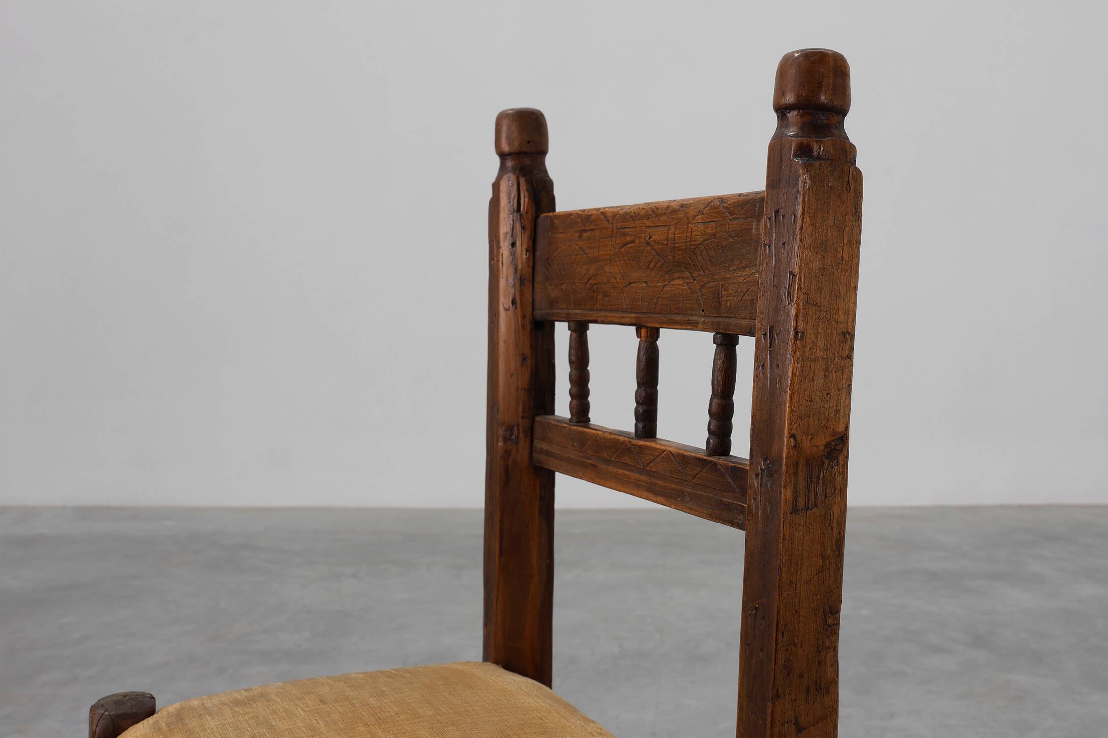 19th Century Spanish Hand-Carved oak Side Chair with Velour Seat