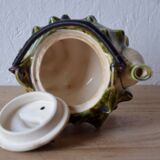 Vintage tea service in glazed ceramic - shape of conchs or shells