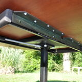 Lifting coffee table