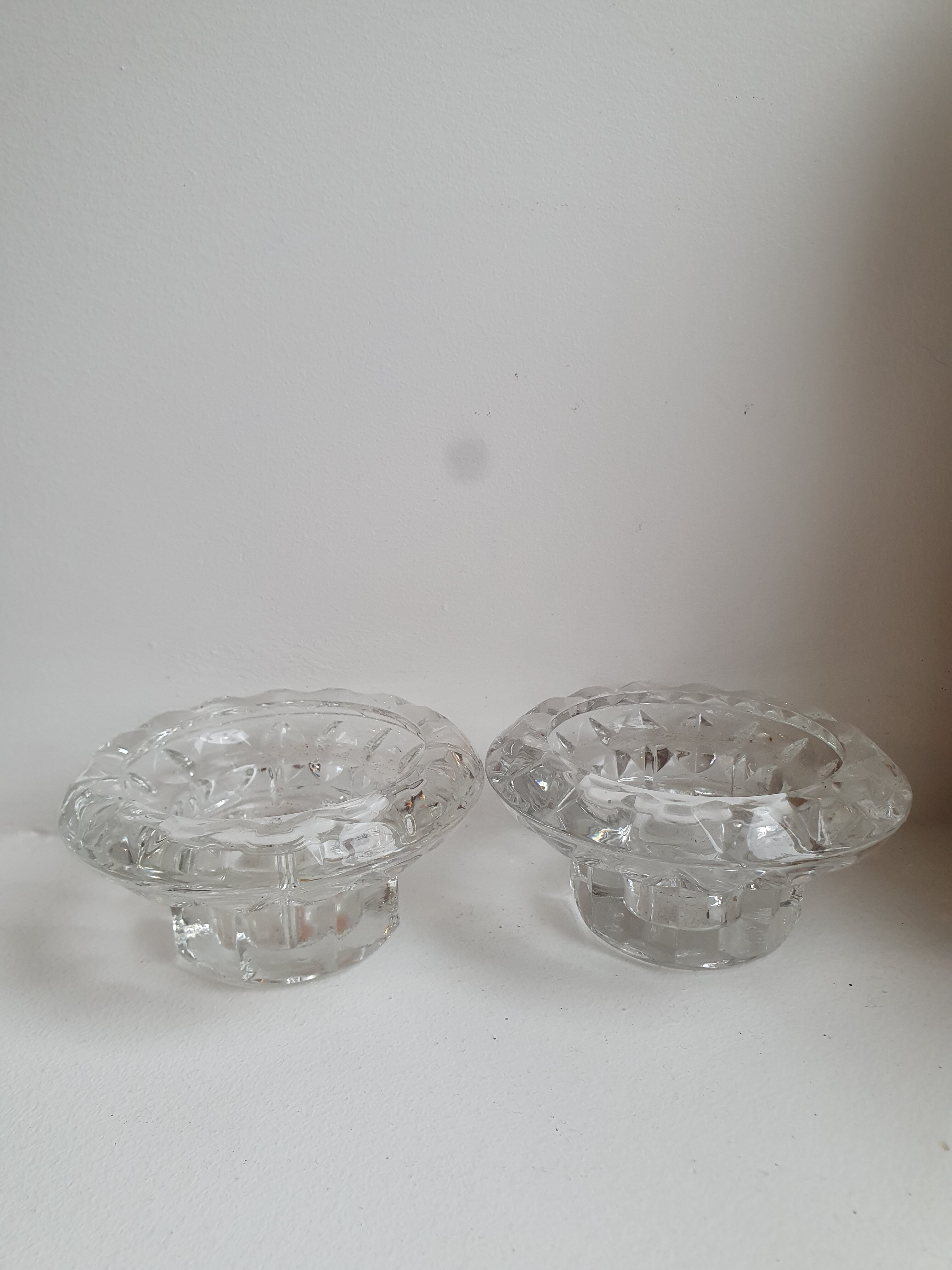 Saucer model glass candlesticks