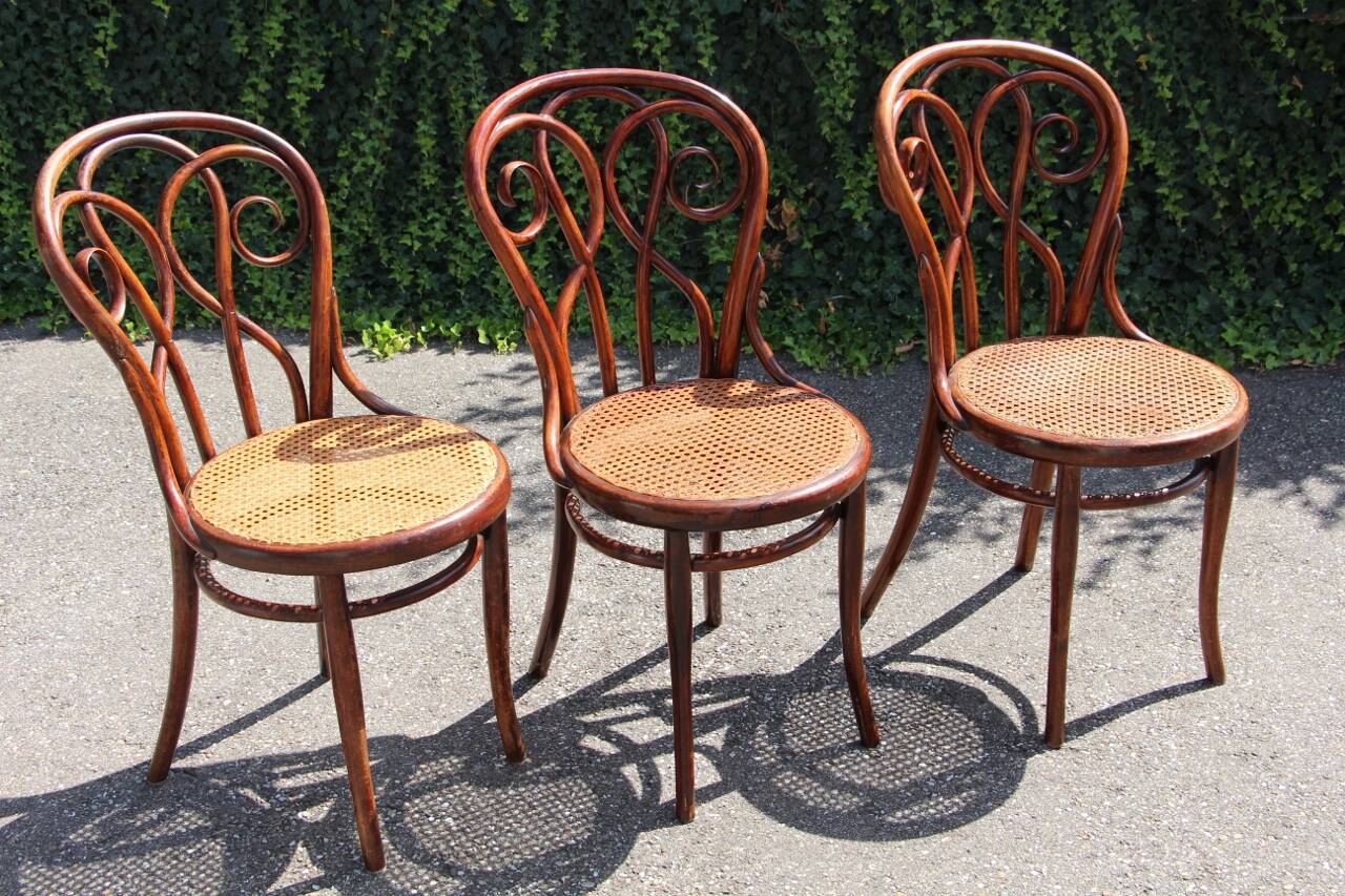 Série de x8 chaises bistrot style Thonet