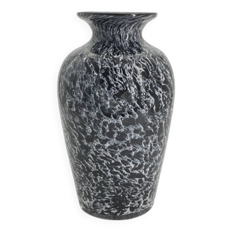 Vase vintage en verre soufflé