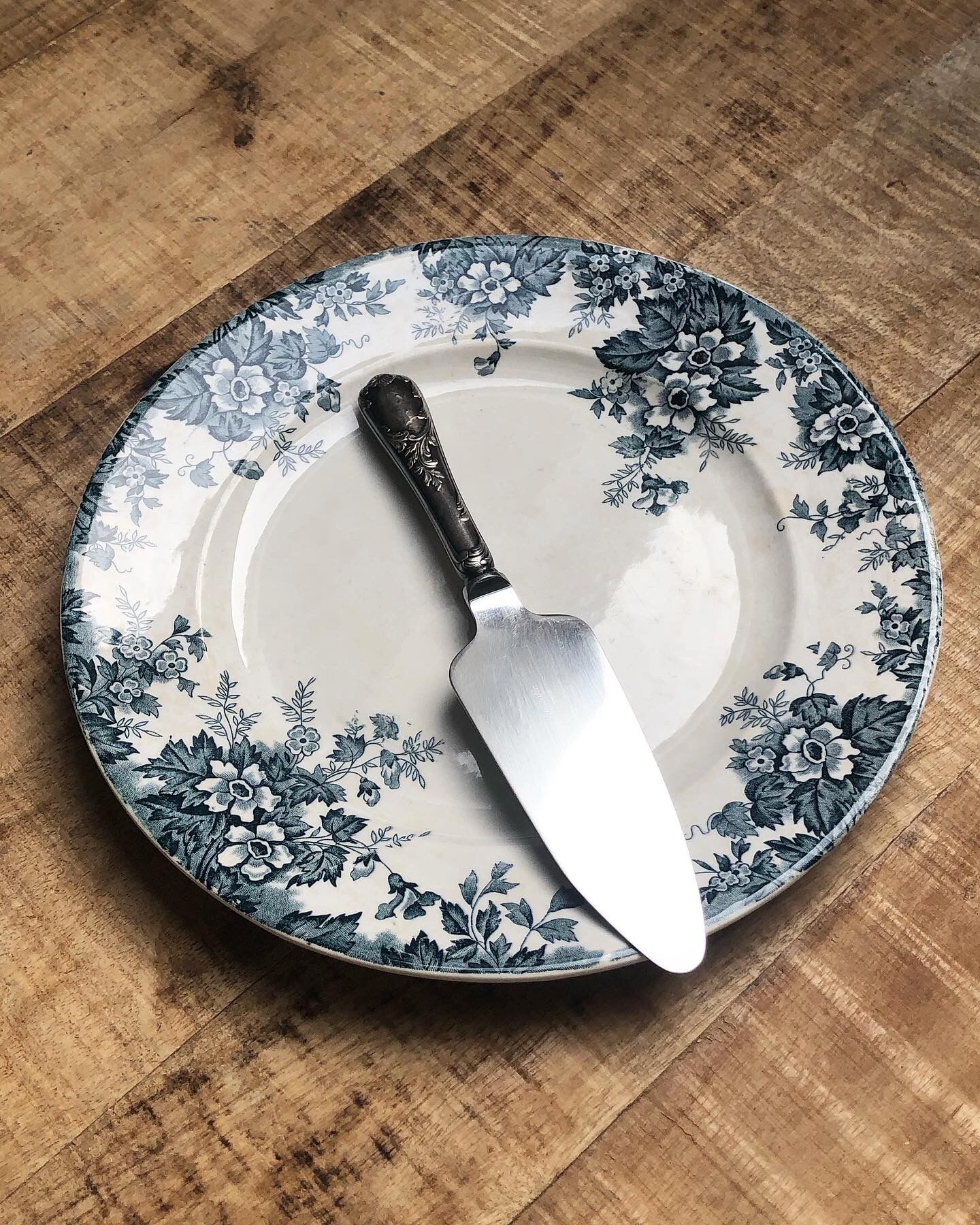 Christofle pie shovel