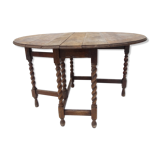 Table get leg in waxed oak.