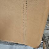 Fauteuil cantilever en cuir