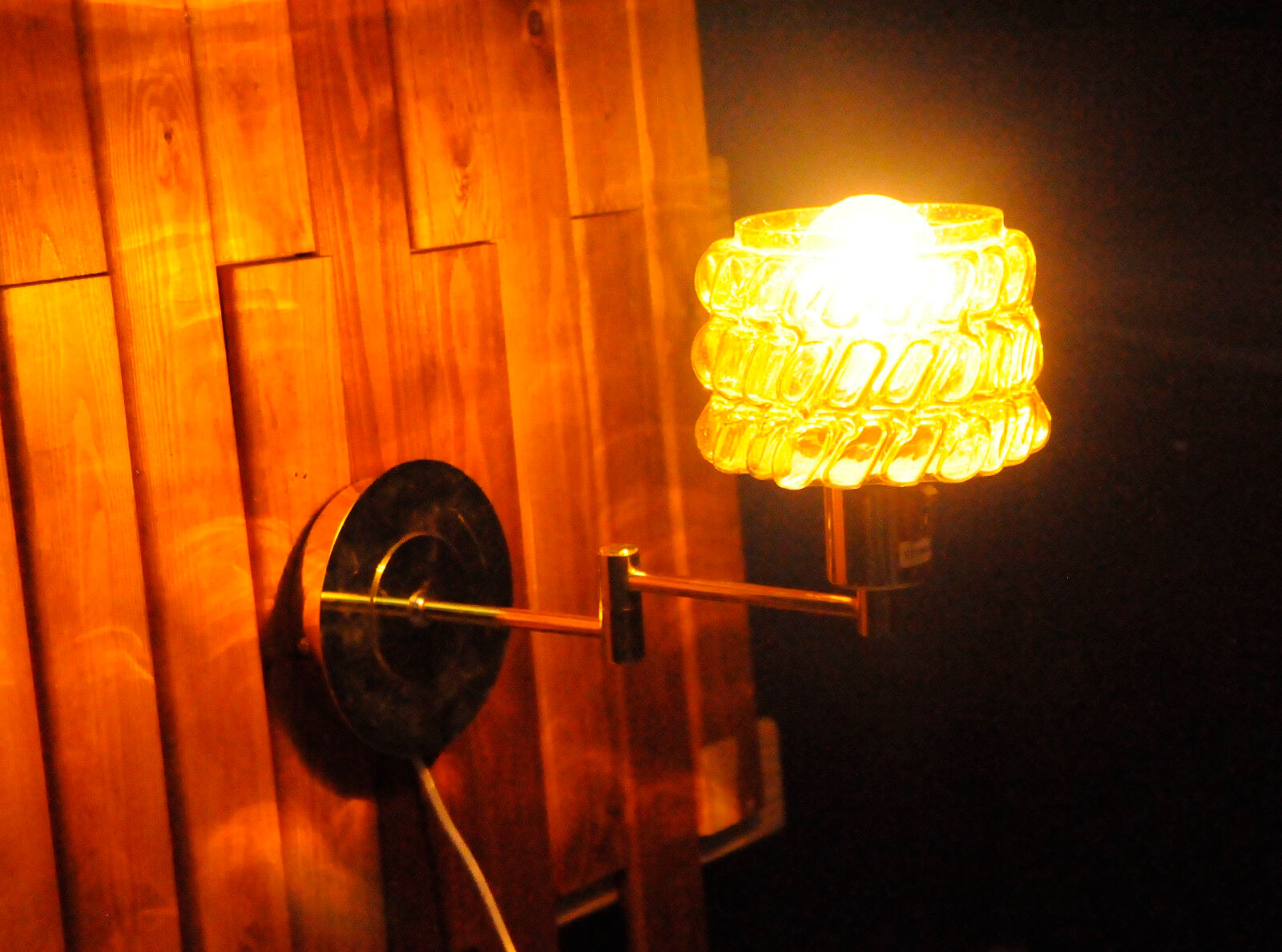 Kinkiet z Ruchomym Ramieniem Skandynawia