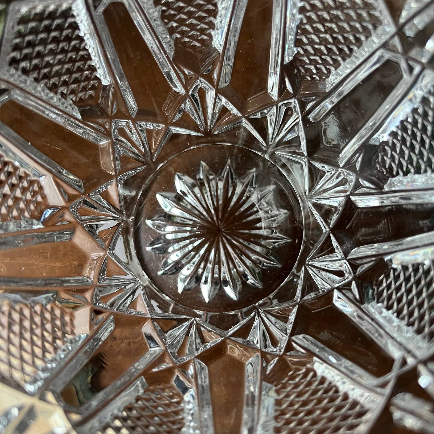 Crystal ice bucket or ice cube tray