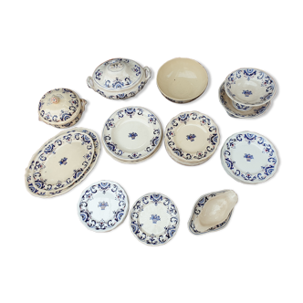 PLATES AND DISHES LONGCHAMP FRANCE ROUEN FAIENCE