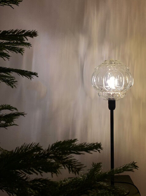 Vintage table lamp with bubbled glass globe