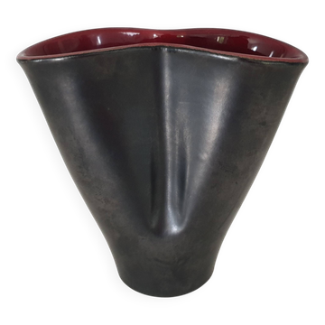Free-form ceramic vase in Black / Bordeaux signed Elchinger from the 50s