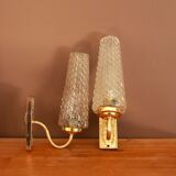 Pair of sconces in gold metal and tulip globe