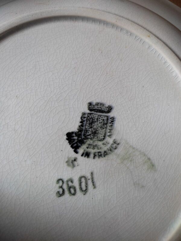 Dish Hollow porcelain blue flower St Amand dp 092285