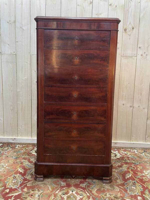 Semainier époque Louis Philippe en acajou et placage d’acajou