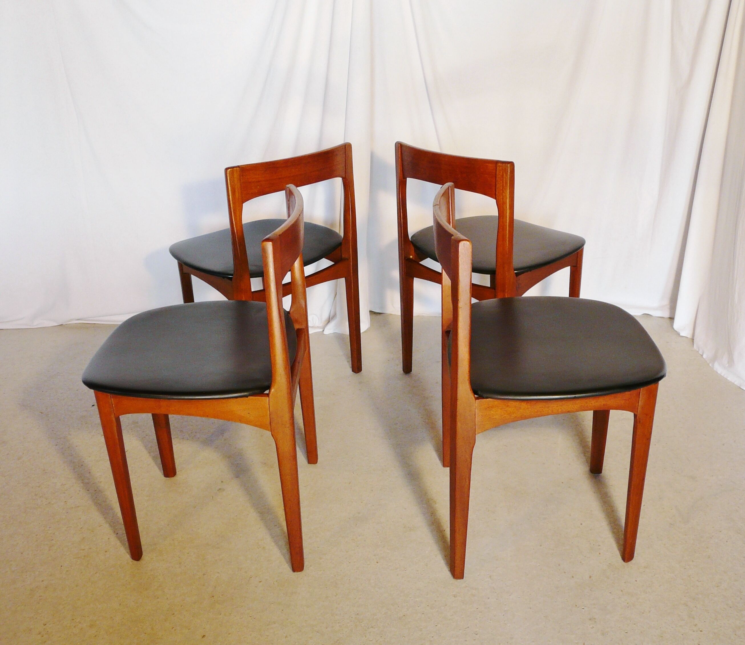 Lot of four scandinavian teak chairs