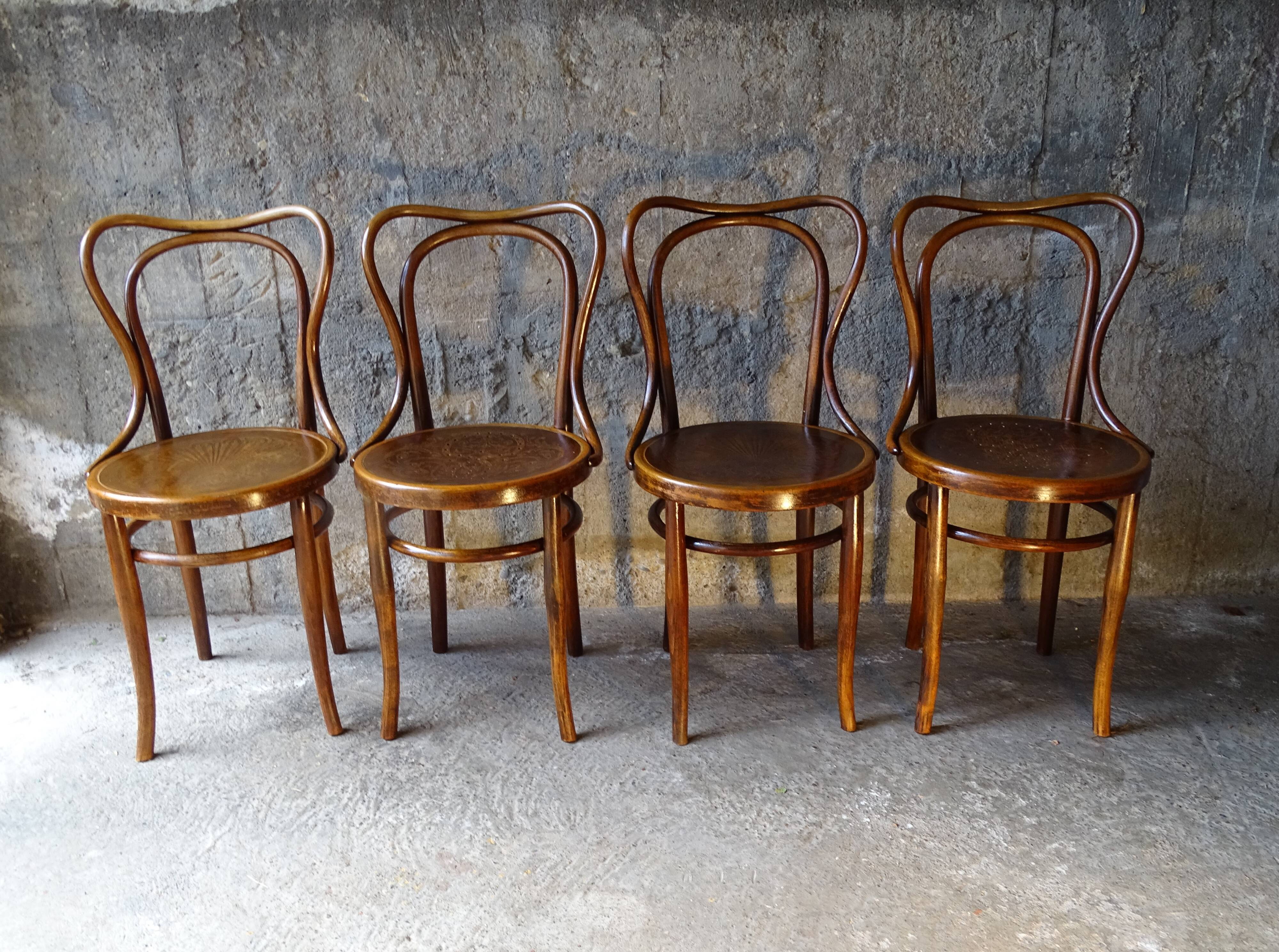 Kohn bistro chair No. 55 circa 1910, not Thonet.