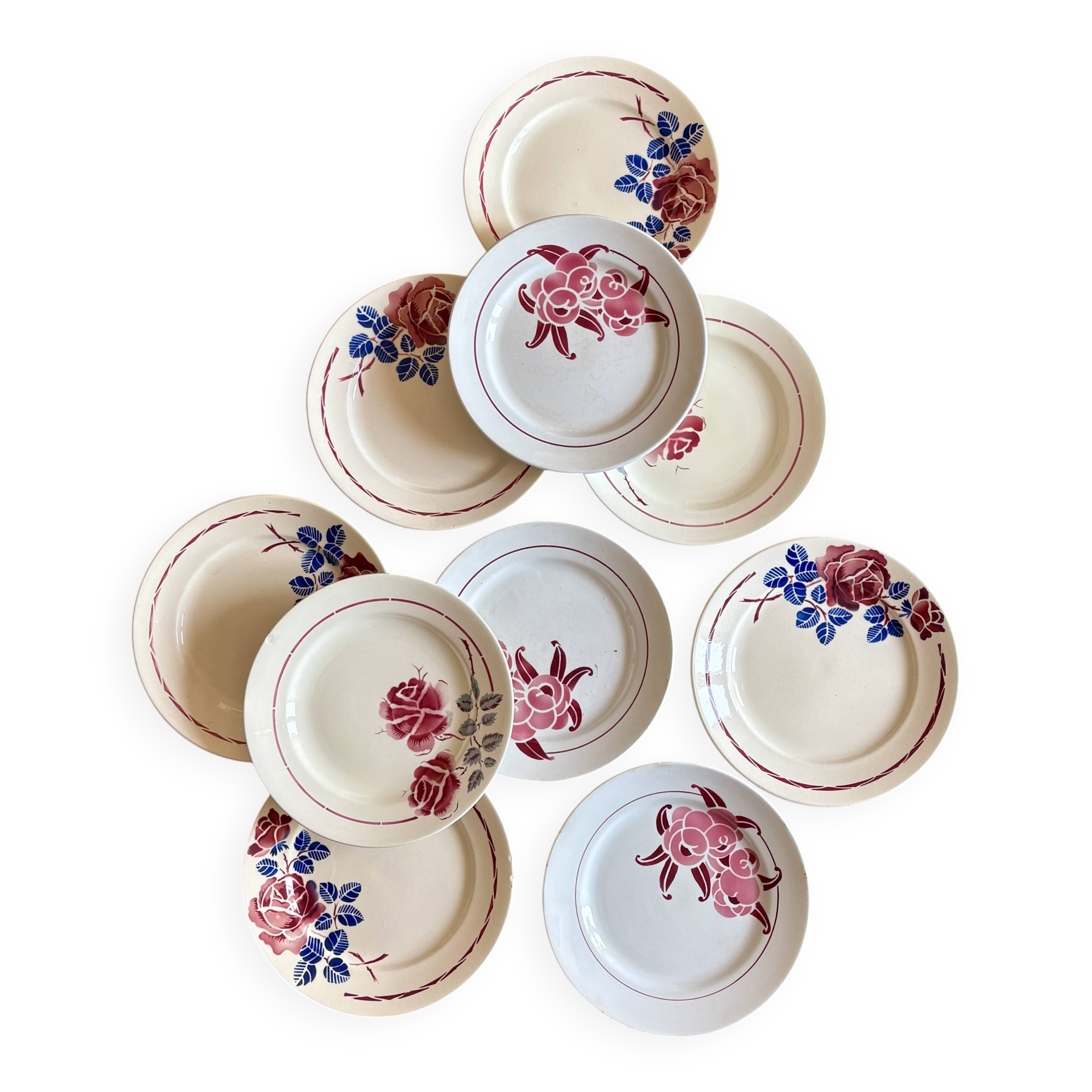 Set of 10 mismatched antique dinner plates