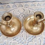 Paire de bougeoirs rat de cave en laiton