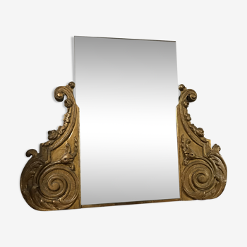 Miroir ancien stuc doré