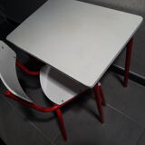 Bureau écolier avec chaise