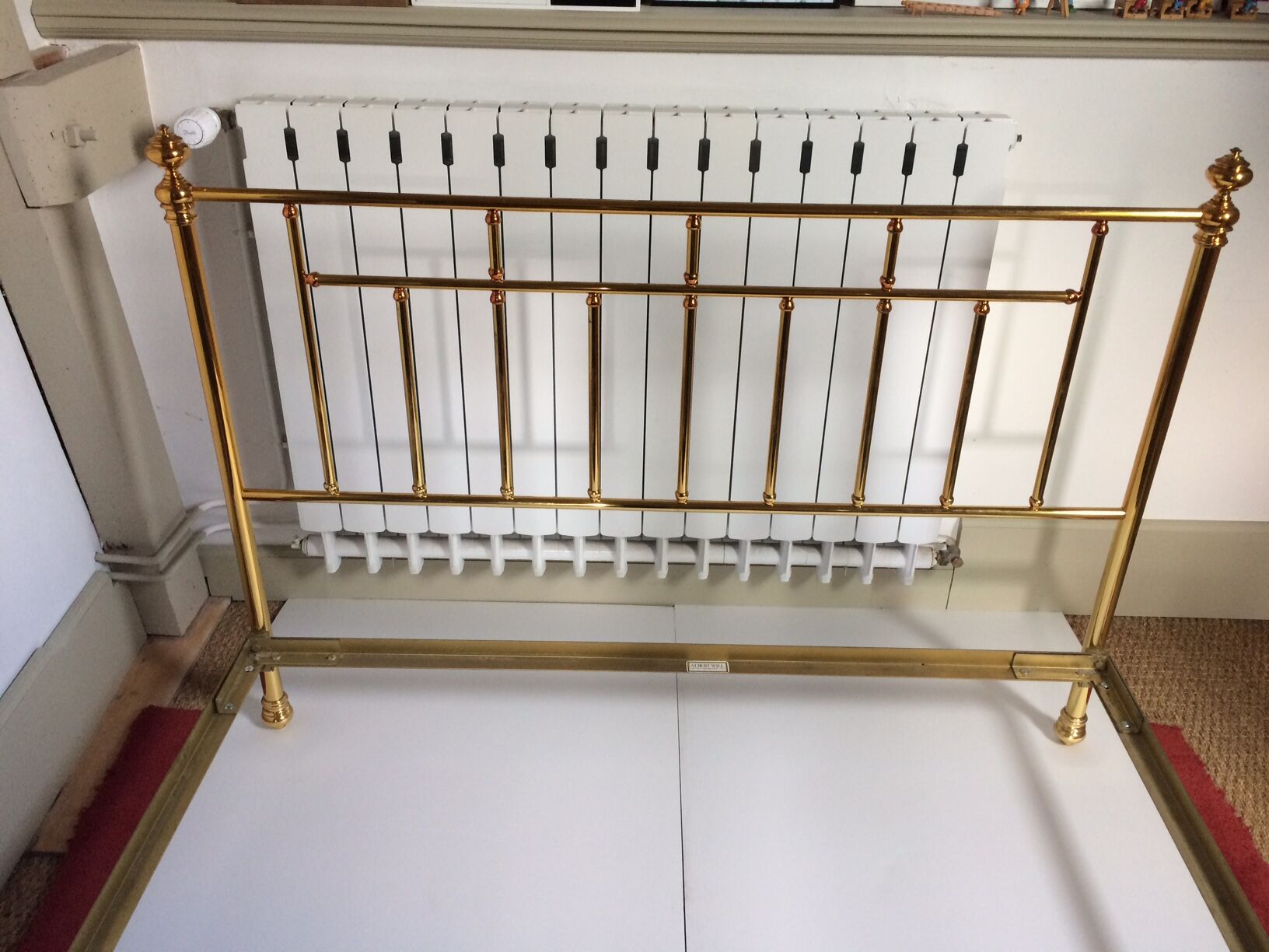 Bed gold brass
