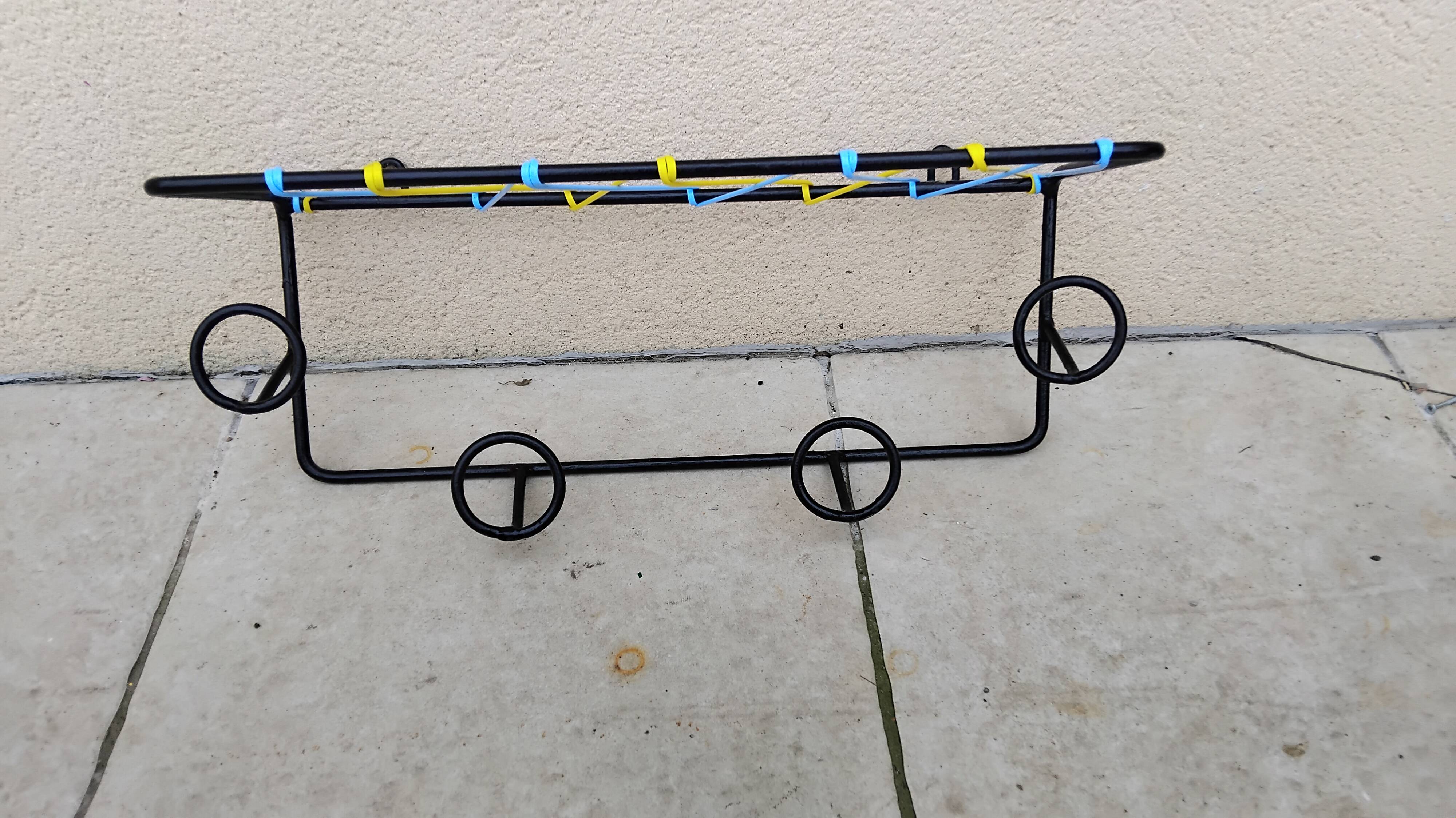 Vintage Scoubidou wall coat rack