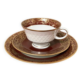 Ensemble trio de tasses à thé marron Reichenbach avec soucoupe et assiette, porcelaine fine est-allemande fabriquée en 1968-1990