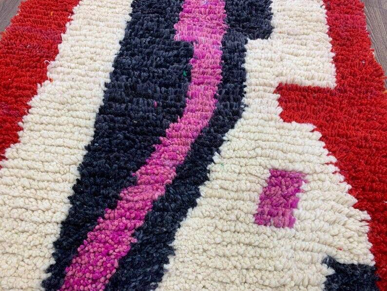 Traditional handmade Berber rug in pure wool, size 100 x 300 cm