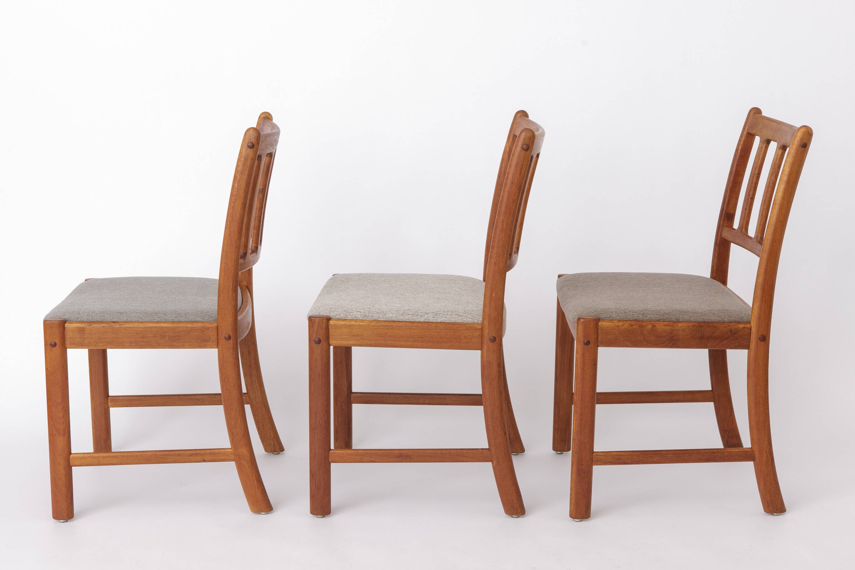 3 chaises de salle à manger Uldum Møbelfabrik en teck danois des années 1960, style mid-century.