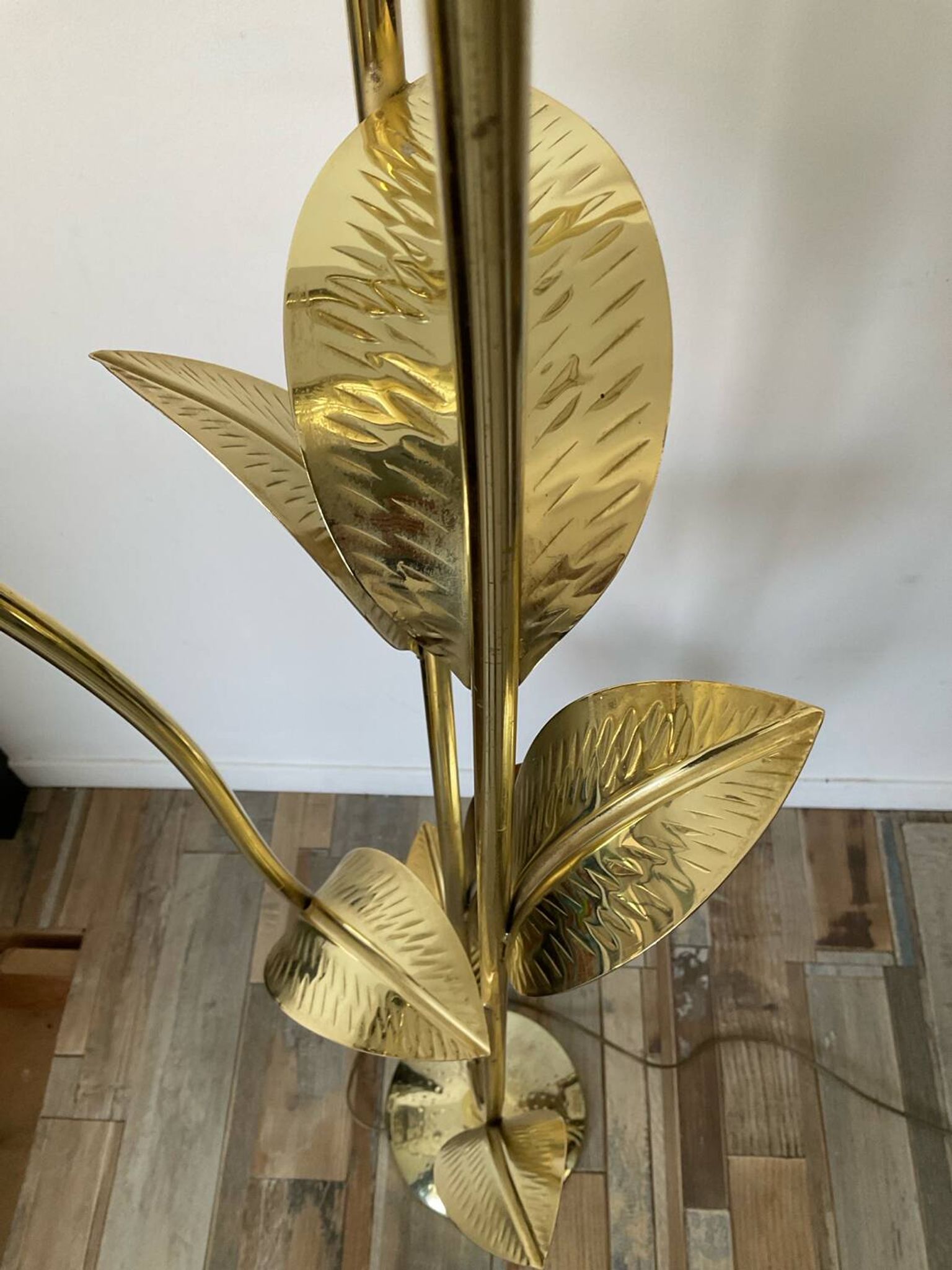 Vintage brass and mother-of-pearl floor lamp from the 70s