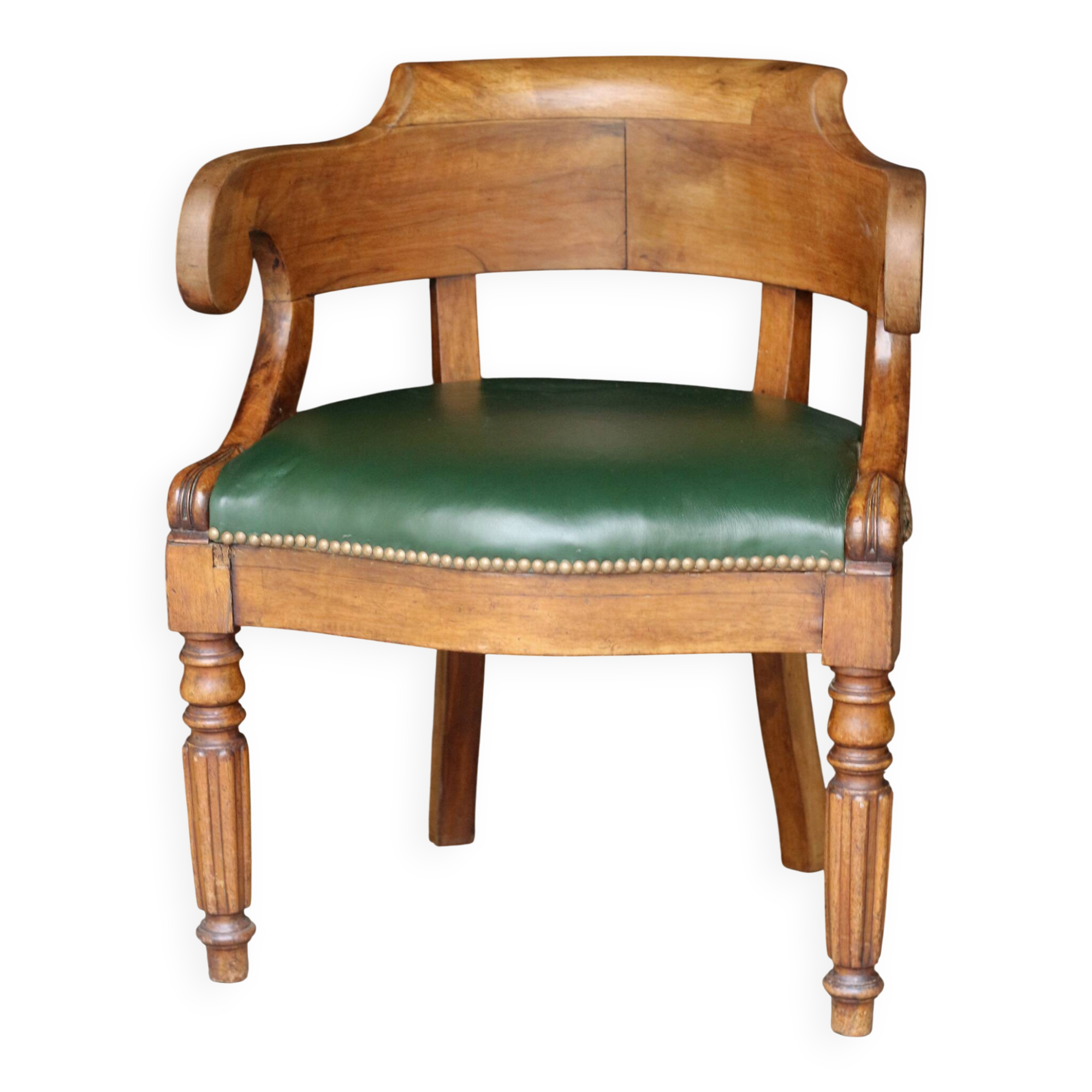 Restoration chair of the national collections. Stamped.