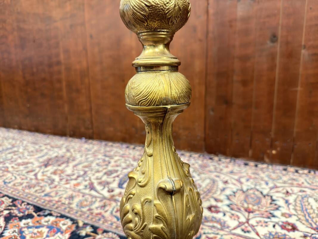 Porte-manteau classique en laiton antique