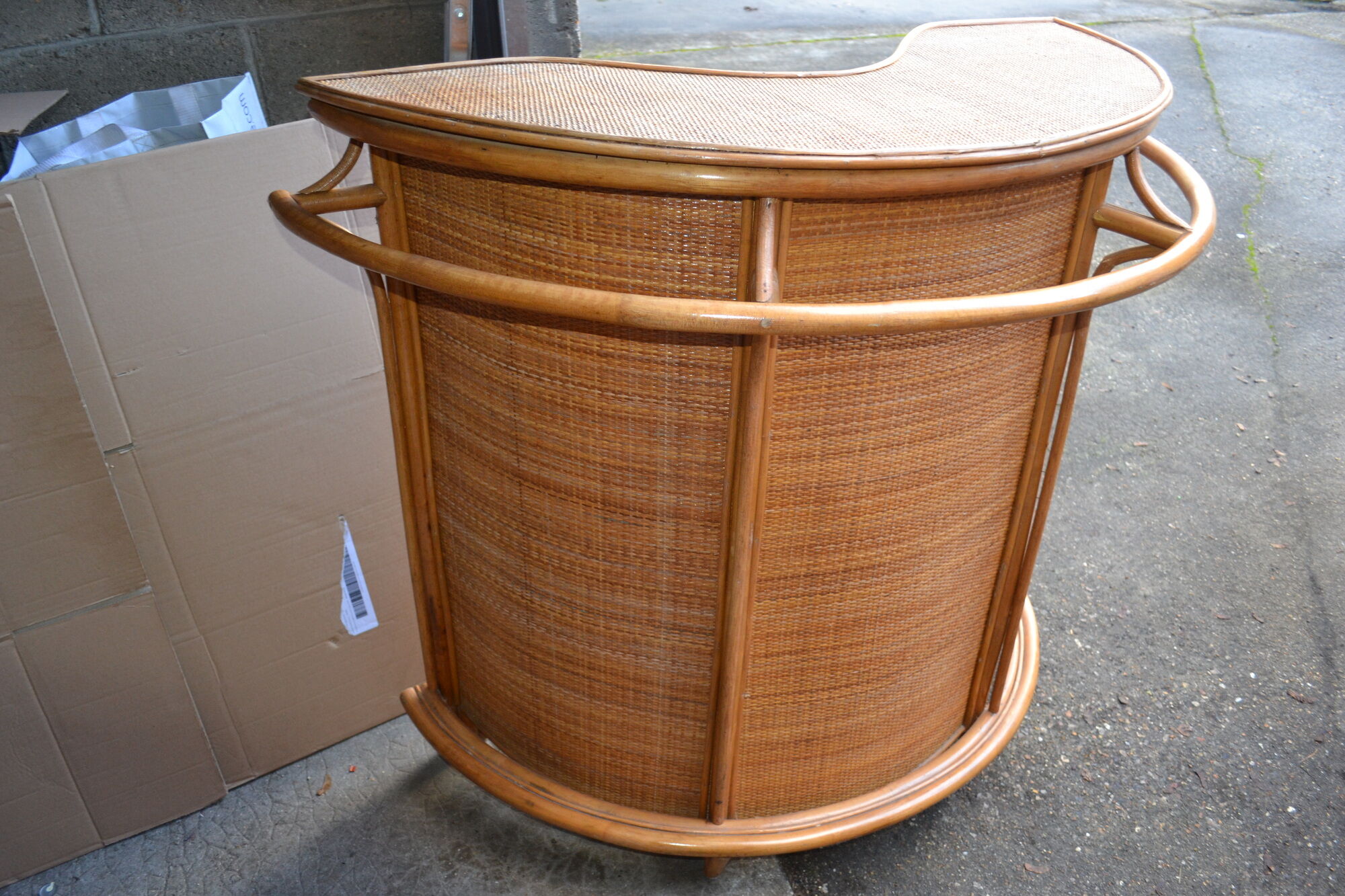 Bar vintage rattan and bamboo of the year 50 / 60's