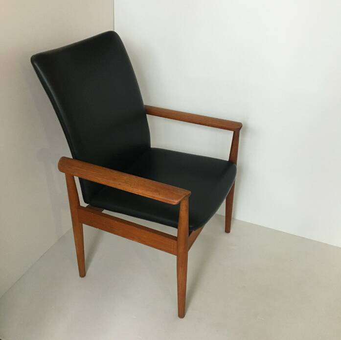 Fauteuil vintage Finn Juhl