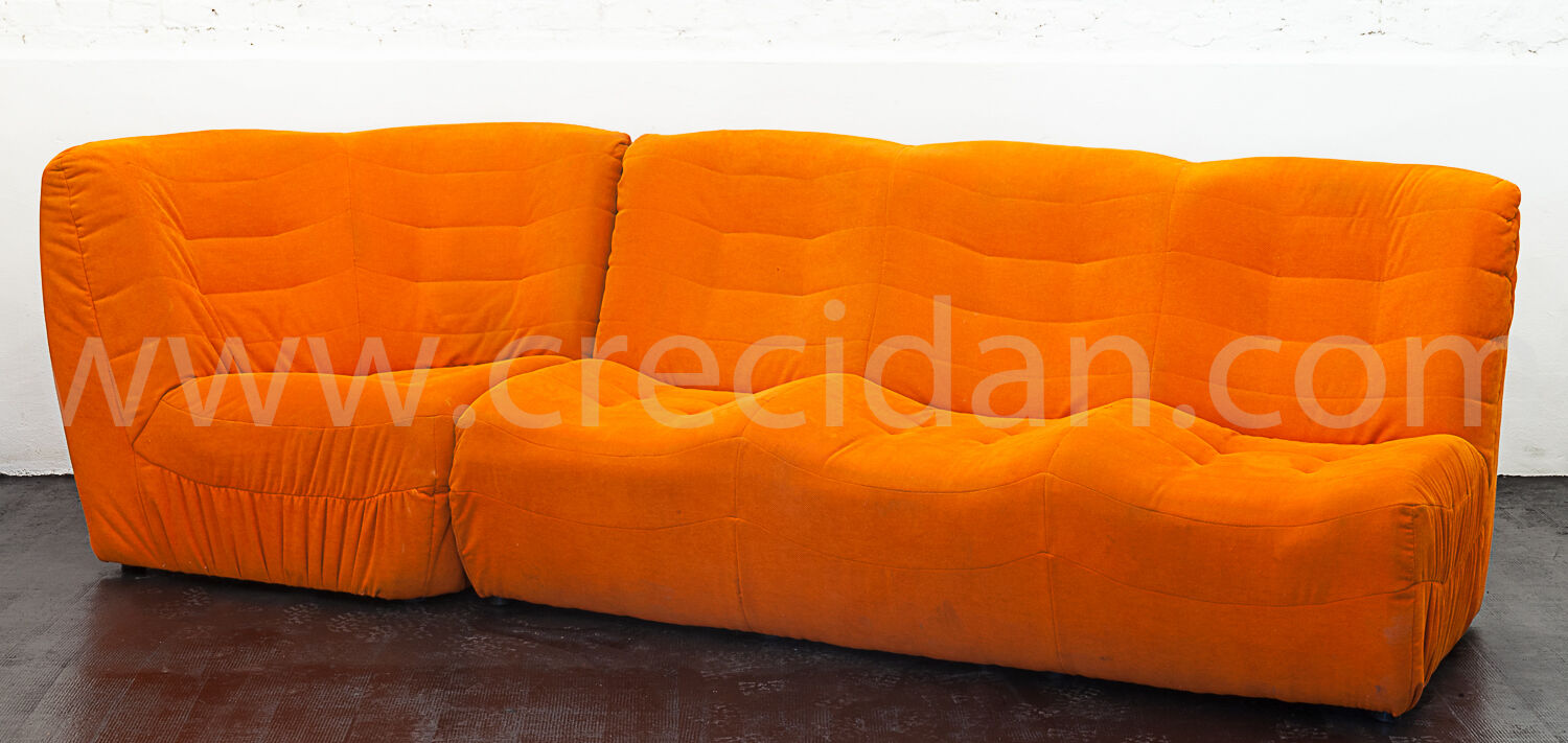 Orange sofa 70'