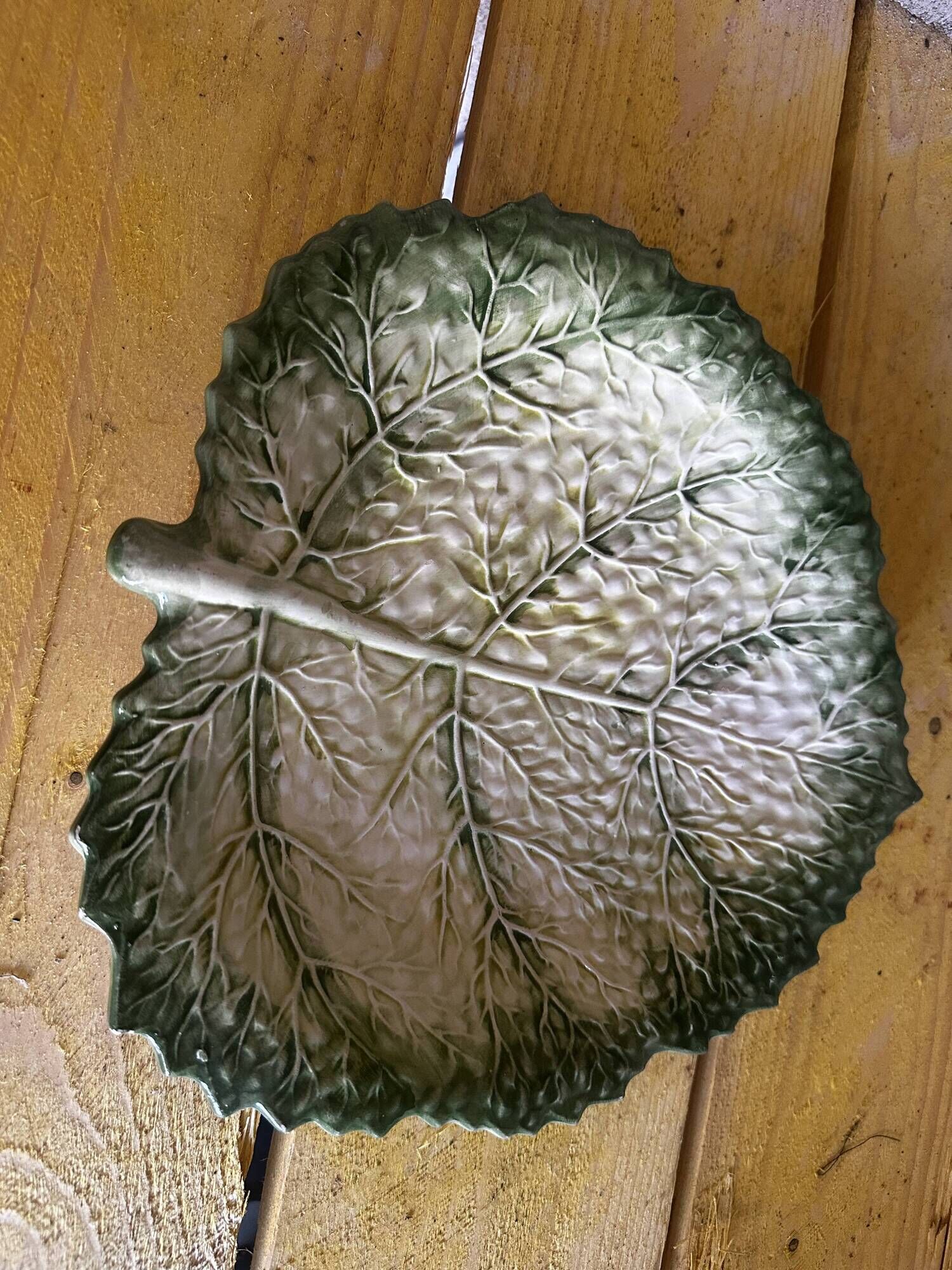 Empty Pocket / Basket / Ceramic Dish Barbotine Cabbage Leaf signed GV
