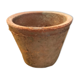 Cache pot en terre ancien