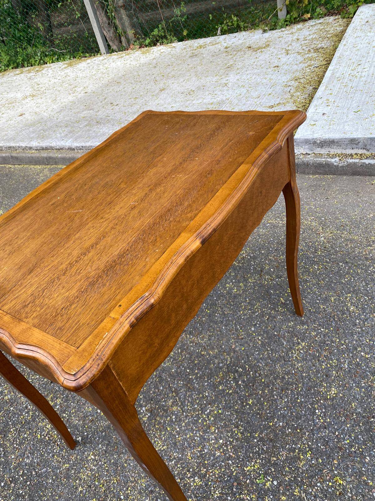 Louis XV style desk made of solid wood from the 1950s.