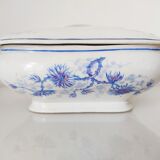 Plat avec couvercle en porcelaine décor fleurs bleues