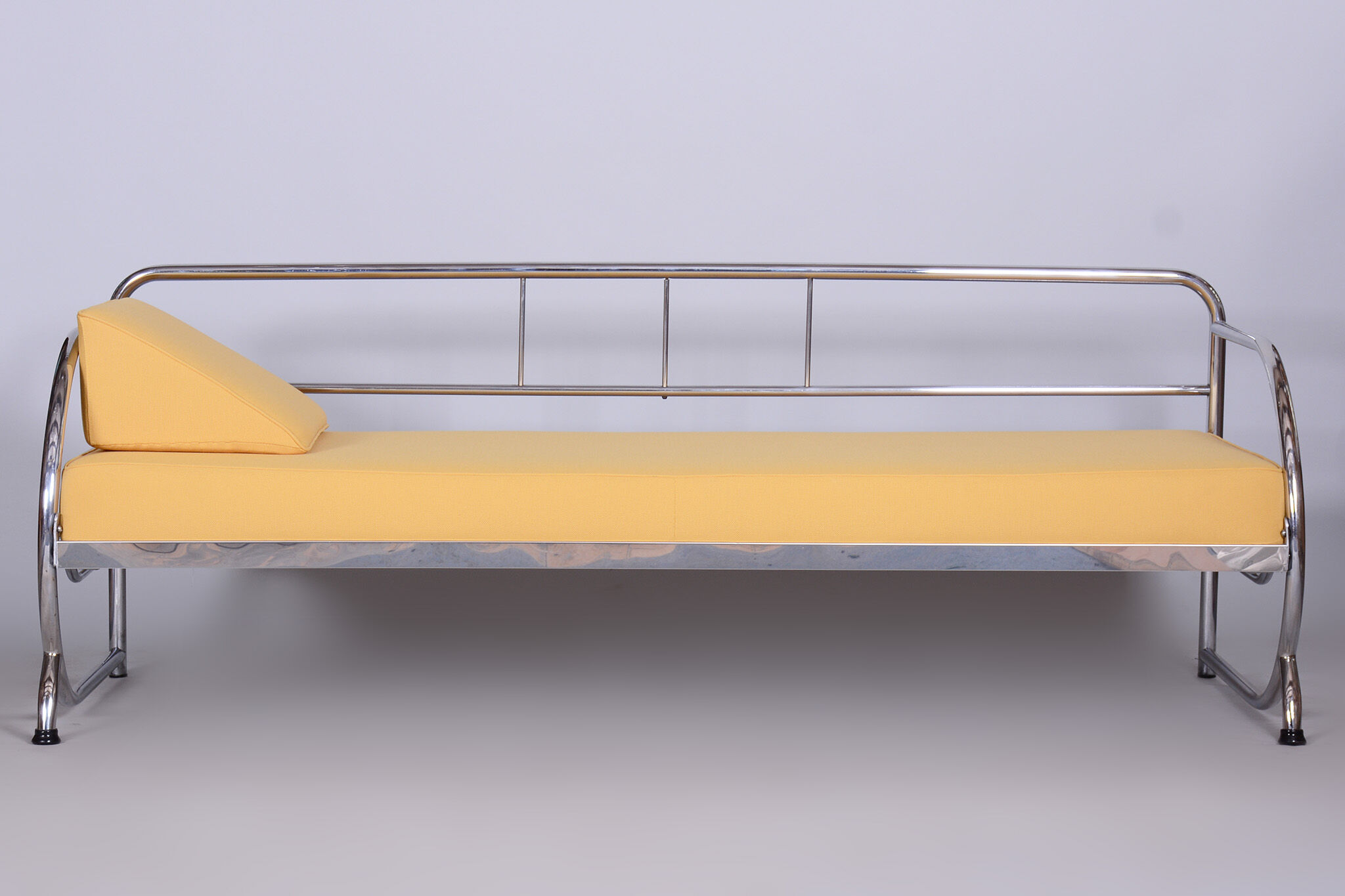 Canapé tubulaire en cuir jaune Bauhaus entièrement restauré, Robert Slezák, années 1930