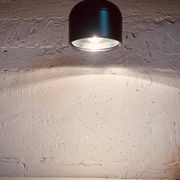Suspension noire conçue par Arnold Berges pour Staff Leuchten, 1970.