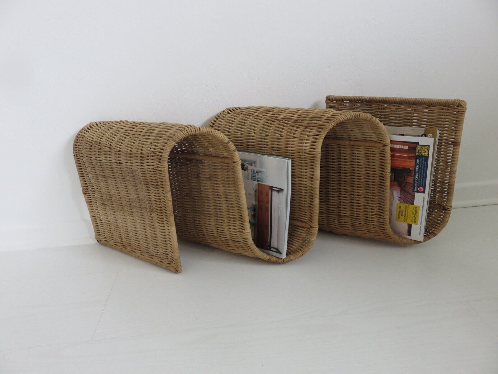 Door magazines wall in rattan Italy 70s