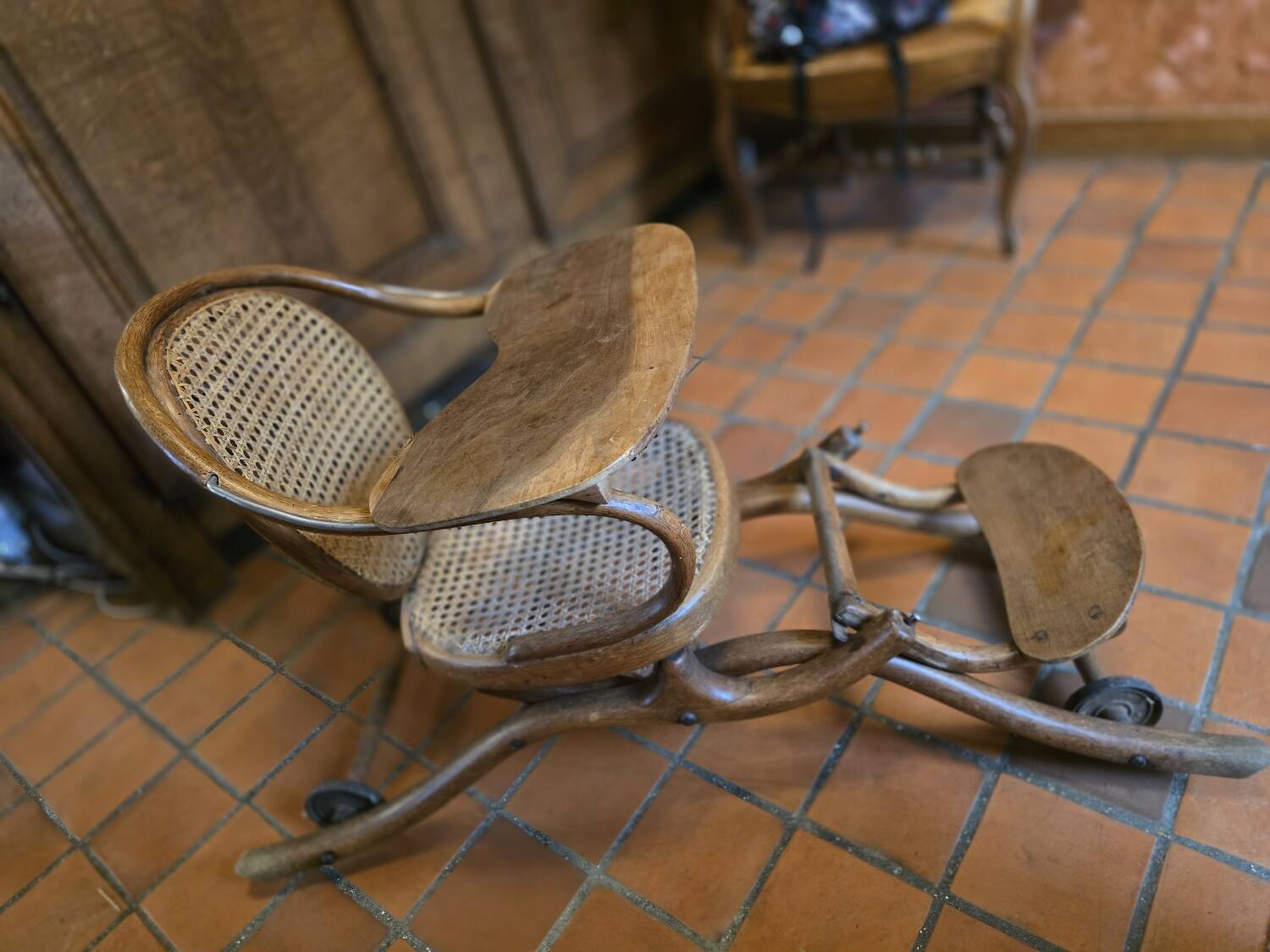 Convertible child's chair